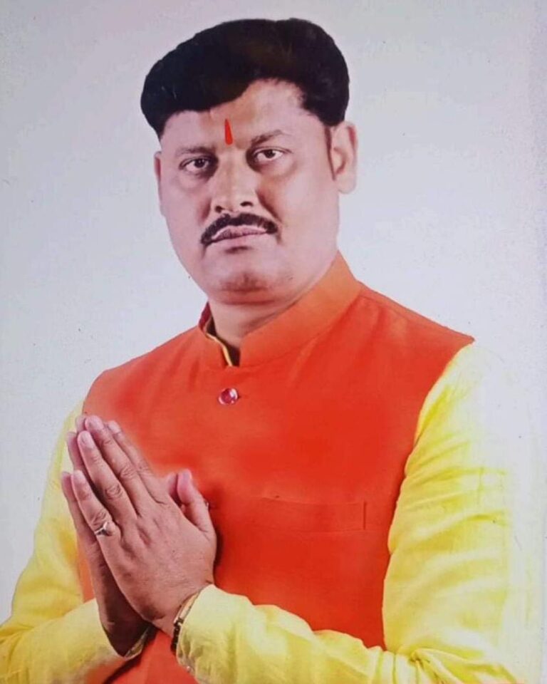 District Panchayat member threatened to kill journalist, case registered