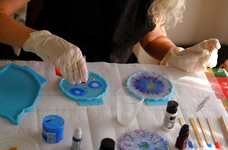 Workshop on resin art concluded