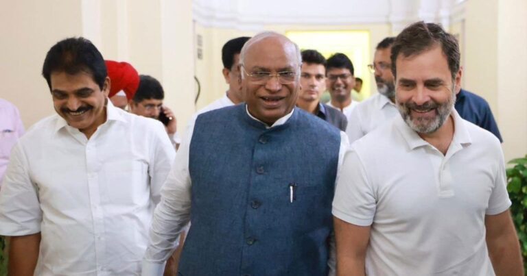 Congress's silent satyagraha