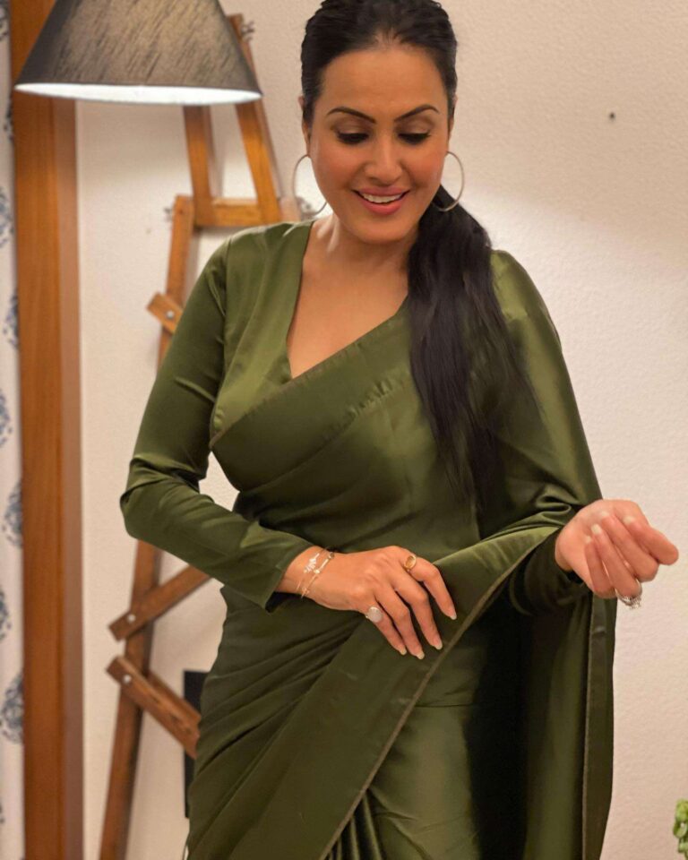 Punjabi's show Neerja