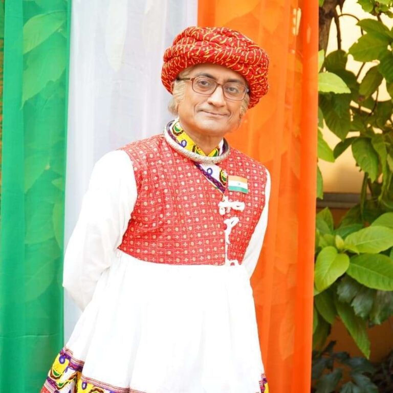 Social media users asked Amit Bhatt about eating gutkha