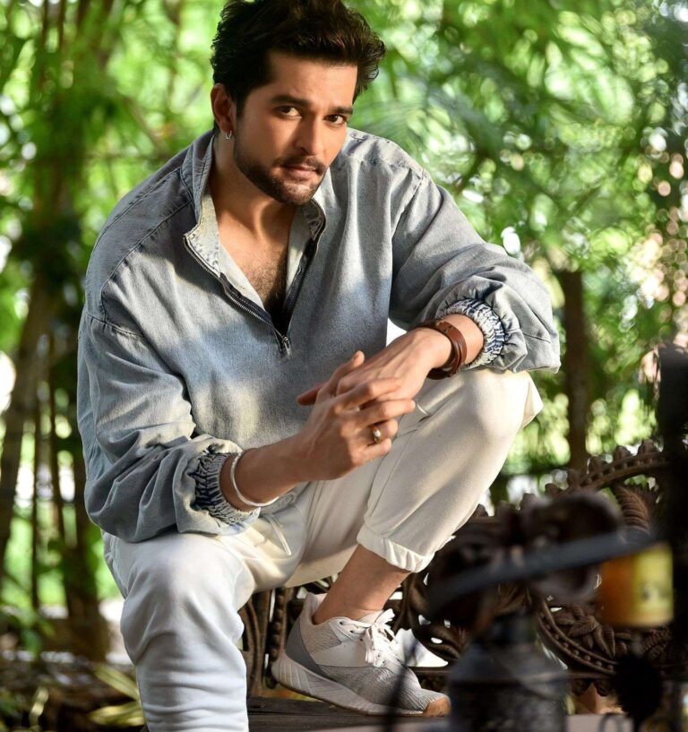 The reason for Rakesh Bapat being admitted to the hospital came to the fore, so the actor is in the ICU of UAE