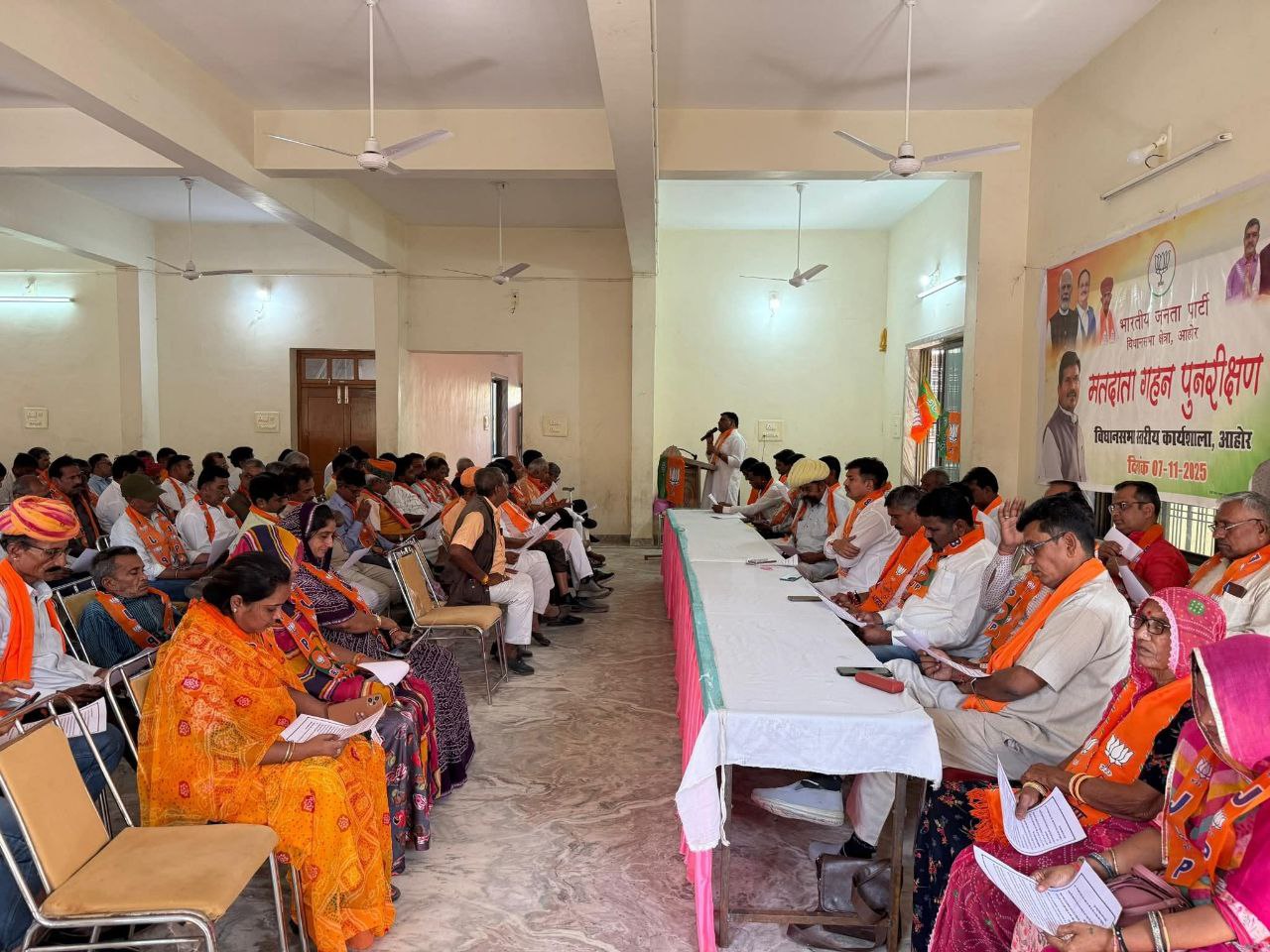 photo_6084908738272759341_y