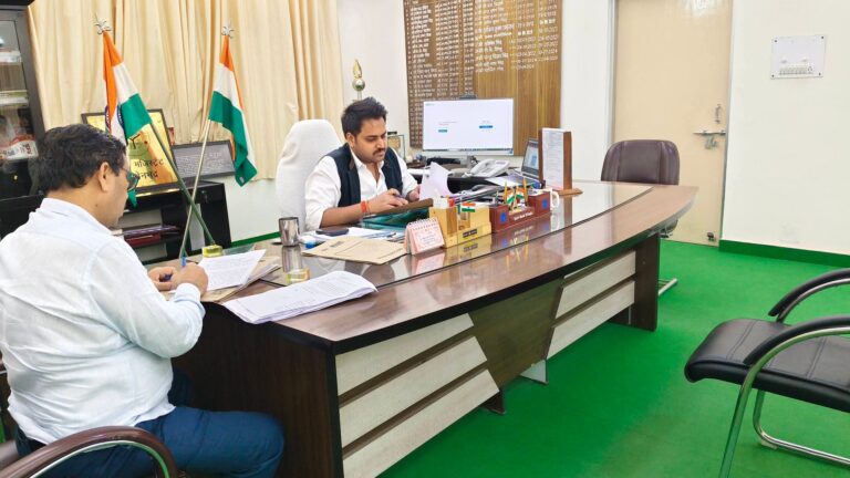 1001907508